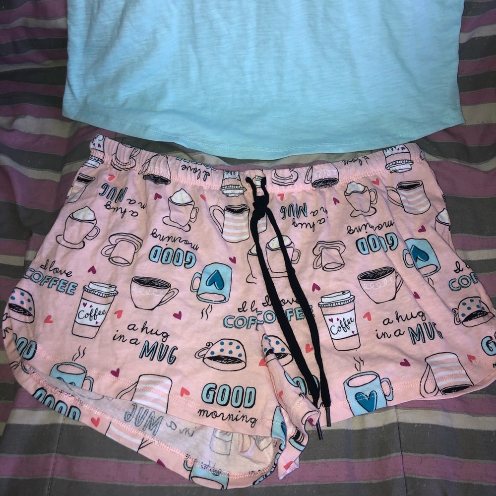 Matching pj set - Picture 2 of 3